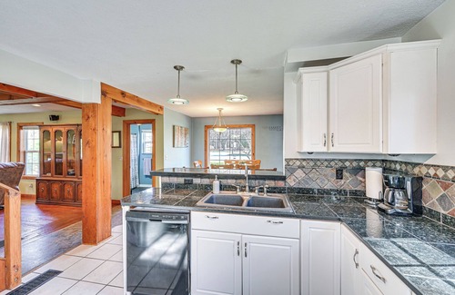 Niles Casa | 6-Acre Family-Friendly Getaway in Niles!
