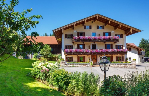 Ruhpolding Apartamento | -06- Apartamento "Unternberg" (50m²), balcón, cocina extra, 1 dormitorio y 1 sala de estar, máx. 2 personas, WiFi
