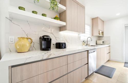 Coral Terrace Casa | 6-BD 3-BA Dreamy Vacation Retreat in Coral Terrace
