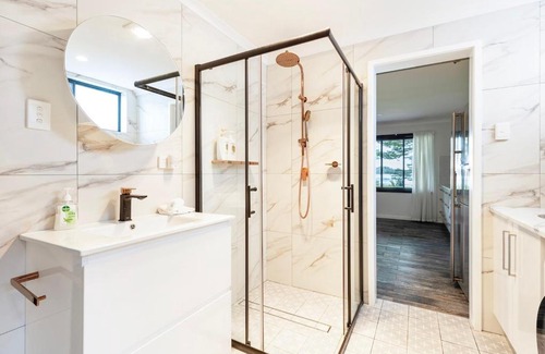 Buff Point Casa | 6 BDRM I Serenity at Buff Point