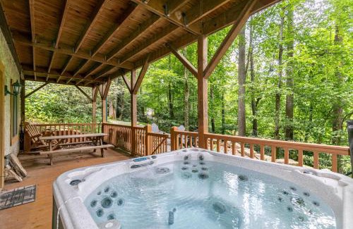 Boone Casa | 6 Bears Cabin