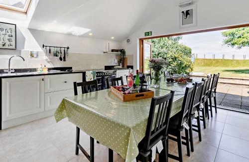 Bideford Casa | 6 bed in Buckland Brewer 75553