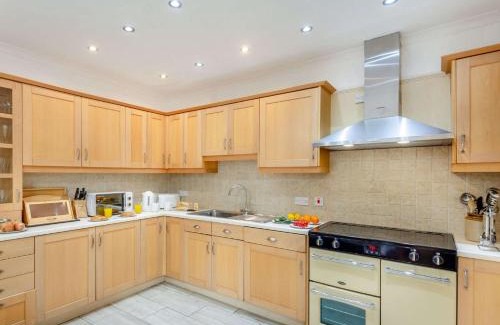 Harlech Casa | 6 Bed in Harlech 89630