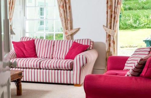 Lamplugh Casa | 6 Bed in Lamplugh SZ327