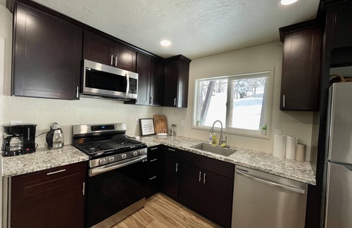 Echo Lake Cabina | 6 bedrm cabin in Tahoe remodelled, a haven designed for tranquility you desire