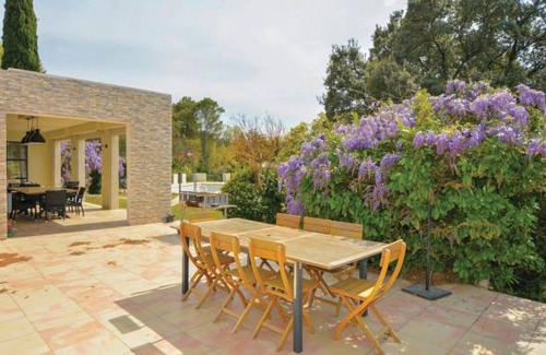 Aubais Casa | 300 m² Casa ∙ 6 habitaciones ∙ 11 personas