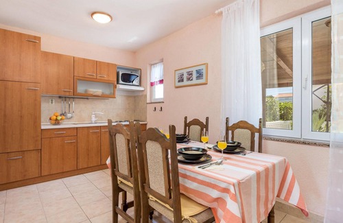 Povljana Casa | Hermosa casa de 6 dormitorios en.