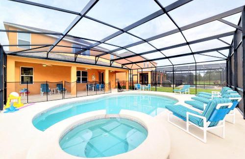 Watersong Villa | 6 bedrooms pool home sleeps 14 Gated resort of Waterson