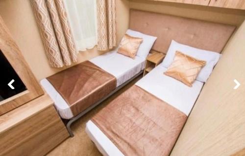 Exmouth Apartamento | 6 Berth 3 Bedroom Large Lodge, Decking, Private Parking, 2 Bathrooms inc Bath