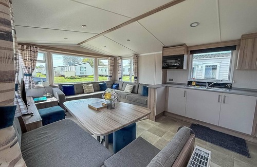Louth Casa | 6 berth caravan with decking at Sunnydale Holiday Park ref 35243KG