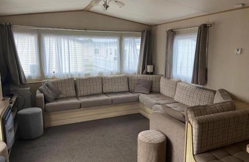 Felixstowe Otro | 6 Berth Caravan With Side Decking At Suffolk Sands Holiday Park Ref 45054C