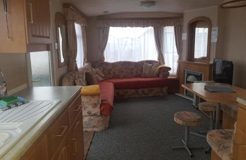 Brean Otro | 6 Berth with private Garden - 69 Brightholme Holiday Park Brean!