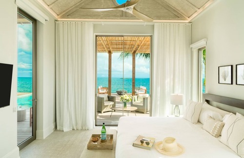 Big Ambergris Cay Complejo | 6 BR All-Inclusive Villa with Private Chef @ Ambergris Cay: Dream Pavillion