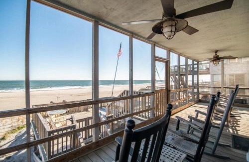 Pawleys Island Casa | 6 BR Oceanfront House with Creek Dock