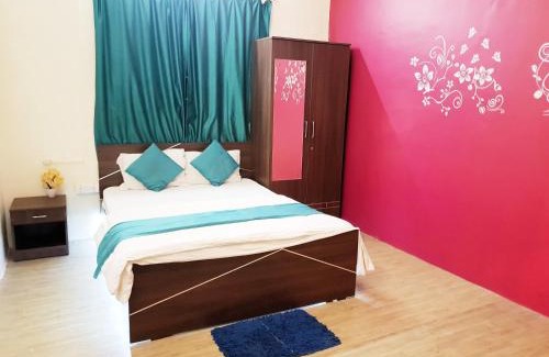 Daulatabad Hotel | 6 CR Hotel Natraj Railway Station