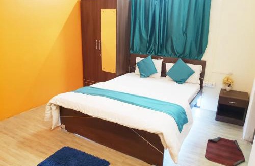 Daulatabad Hotel | 6 CR Hotel Natraj Railway Station