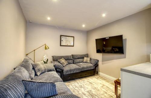 Huddersfield Apartamento | 6 Dbl Bed, Central Huddersfield house inc parking
