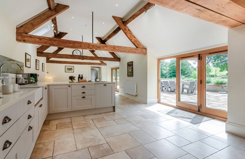 Condicote Cabaña | Luxurious Cotswolds Barn Conversion nr Stow