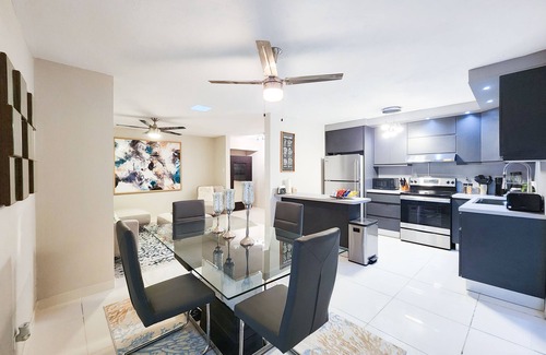 Dorado del Mar Casa | 6 guests, 4 min Walk to Private Beach, casino, bowling alley and much more !