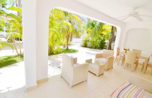 Bavaro Cabaña | 6 Guests - Beach Villa "Stefania", WIFI & MAID & PICK UP