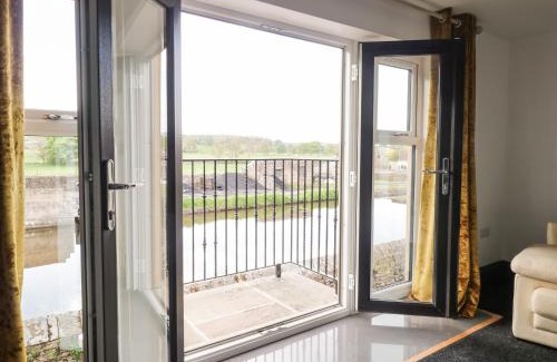 Gargrave Casa | 6 Lock View