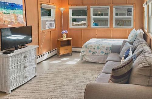 Bass River Casa | 6 Locust Street South Yarmouth Cape Cod- -Timeless Memories