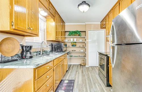 Little Rock Casa | 6 Mi to Dtwn: Charming Home in Little Rock