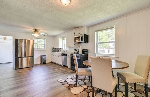 Hidden Valley Casa | 6 Mi to Dtwn: Charming Home w/ Yard in Charlotte