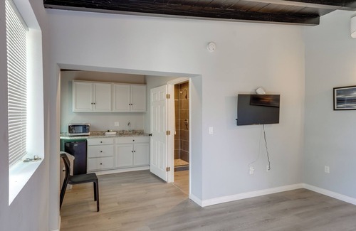 Frazier Park Apartamento | 6 Mi to Frazier Mountain: Cozy Studio Retreat