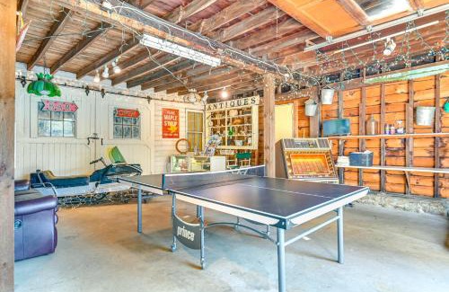 Warrensburg Casa | 6 Mi to Lake George Adirondack Home with Game Room