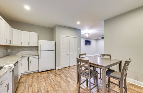Wilson Casa | 6 Mi to Lake Wilson: Group-Friendly Getaway!