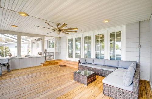 Winter Haven Casa | 6 Mi to Legoland Retreat with Pool and Fenced Yard