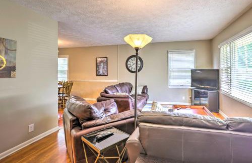 Omaha Casa | 6 Mi to Old Market Home with BBQ-Ready Patio!