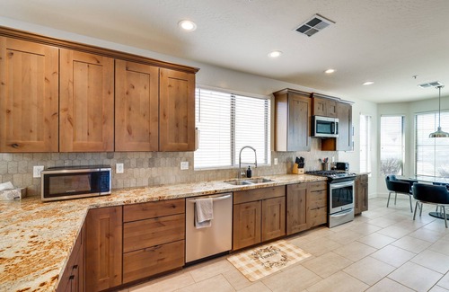 Pinnacle Reserve One Casa | ¡NUEVO! Inicio w / patio trasero-19. Mi a Old Town Scottsdale