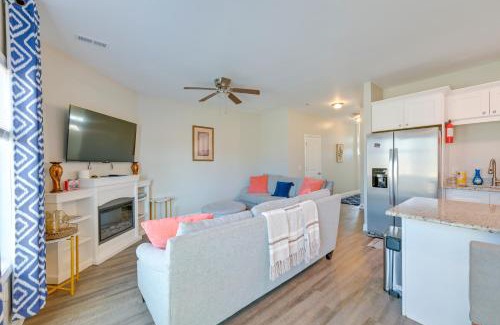 Harrisburg Casa | 6 Mi to PNC Music Pavilion Concord Townhome
