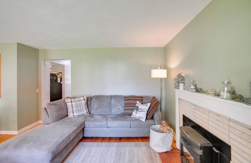 Pittsfield Casa | 6 Mi to Skiing: Pet-Friendly Home in Pittsfield!