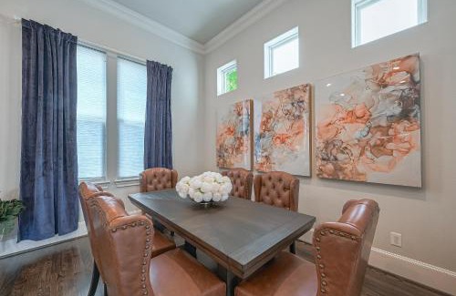 Riverside Terrace Casa | 6 mins from TX Medical Center 6 beds Sleeps 8