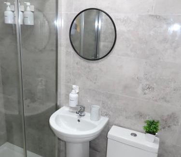 Sheldon Apartamento | 6 Mins to NEC & BHX Apartment with FREE Parking