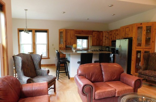 Birch Run Township Casa | 6 Minutes from the Historic Village of Frankenmuth