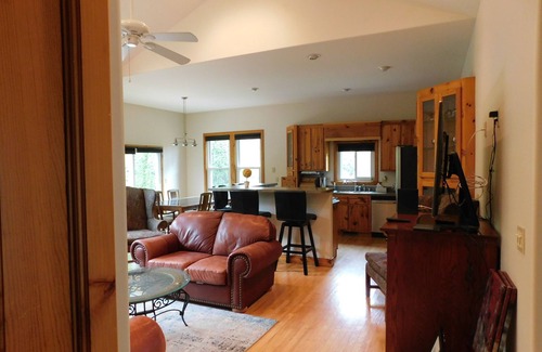 Birch Run Township Casa | 6 Minutes from the Historic Village of Frankenmuth