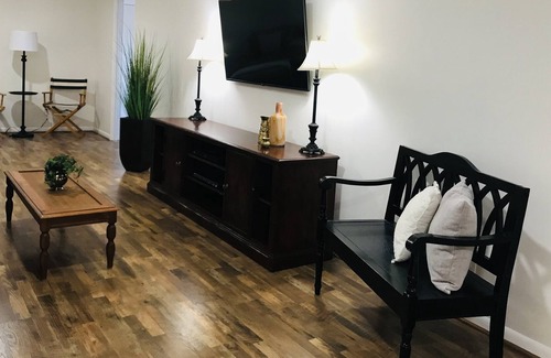 Cullman Casa | 6 minutes to I-65, Ave Maria Grotto, Blessed Sacrament Shrine, Smith Lake Park