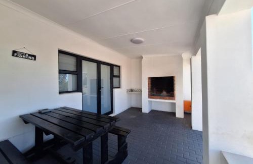 St. Helena Bay Casa | 6 On Bloumagriet