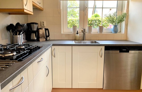 Sint Maartensvlotbrug Casa | 6-person holiday villa, modern furnished, WiFi