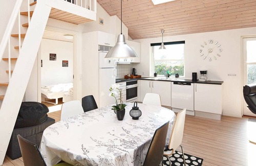 Karrebksminde Casa | 6 person holiday home in Karrebæksminde