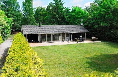 Frederiksvaerk Casa | 6 person holiday home in Frederiksværk-By Traum