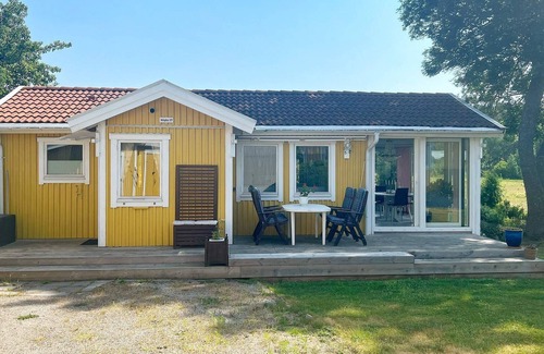 Olsta Casa | 6 person holiday home in FÄRENTUNA