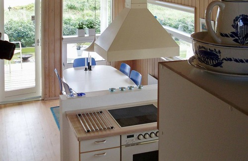Hvidbjerg Strand Casa | Tranquila casa de vacaciones en Børkop con vistas al mar