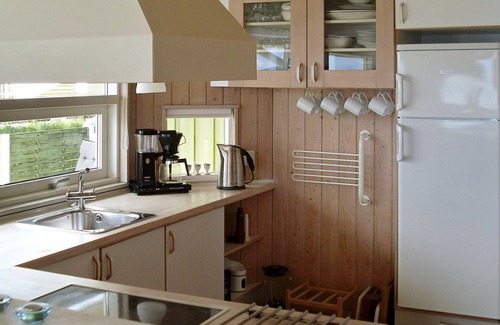 Hvidbjerg Strand Casa | Tranquila casa de vacaciones en Børkop con vistas al mar