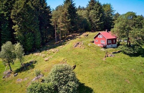 Bremnes Casa | 6 person holiday home in FINNÅS-By Traum