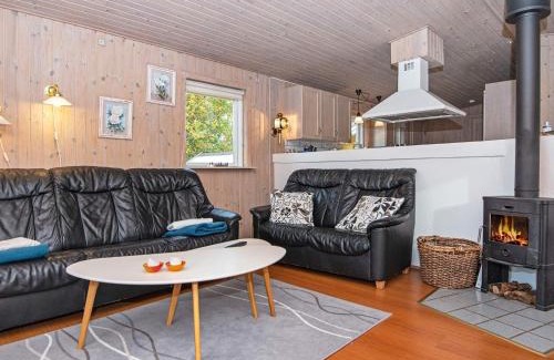 Skødshoved Strand Casa | 6 person holiday home in Knebel-By Traum